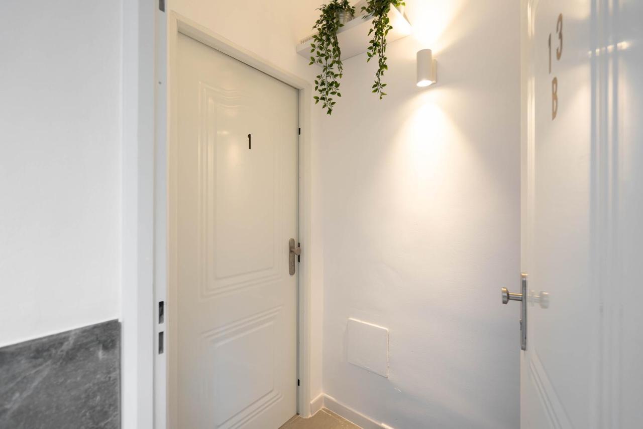 Nice And Cosy Lofts City Center 1&2 مالقة المظهر الخارجي الصورة